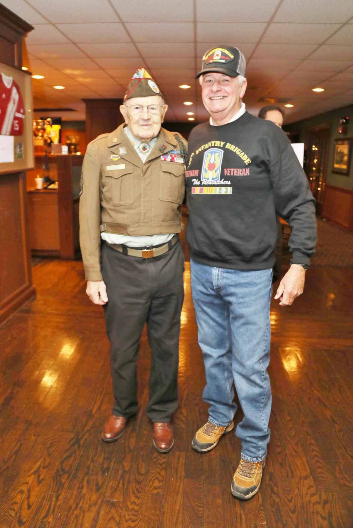 Eugene Ganz, Don Roberts